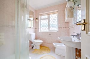 Photo 24- click for photo gallery